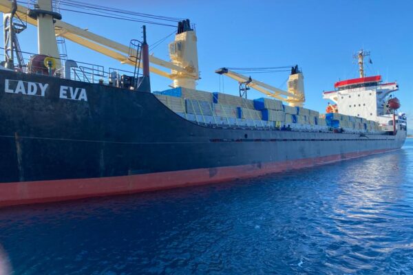 Lady-Eva-leaving-Koper